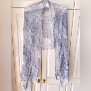 Giorgio Armani oversized Silk scarf blue white lightweight made in Italy